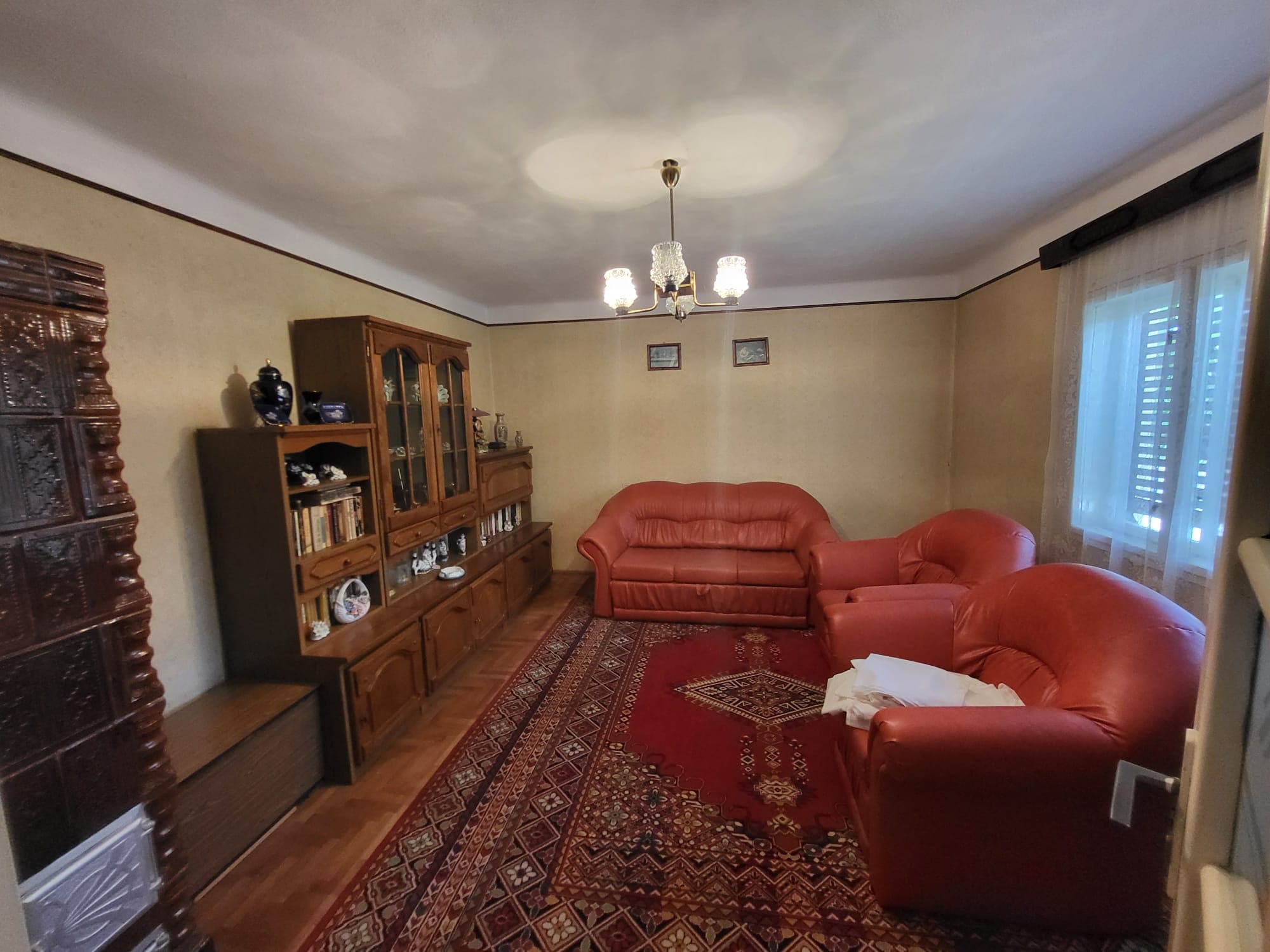 Grande maison en briques avec jardin exceptionnel